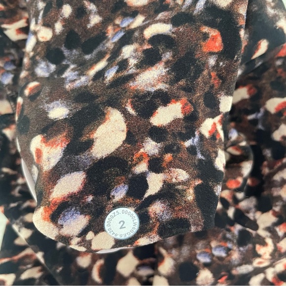 Lululemon Motion Flux Multi Invigorate High-Rise Crop Leggings - 37571 - Picture 6 of 14